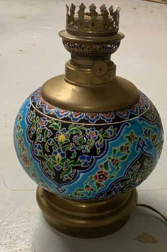 Pied lampe ancien en - de,