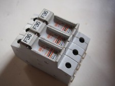 2 x Porte fusible sectionneur LEGRAND 011 27 3x32A