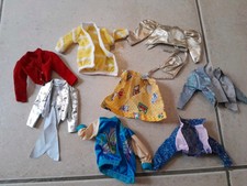 VÊTEMENTS BARBIE VINTAGE- LOT