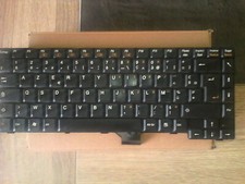 - Clavier AZERTY