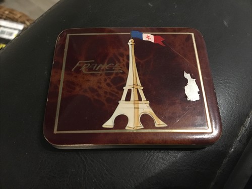 Ancien poudrier tour - ancien, eiffel