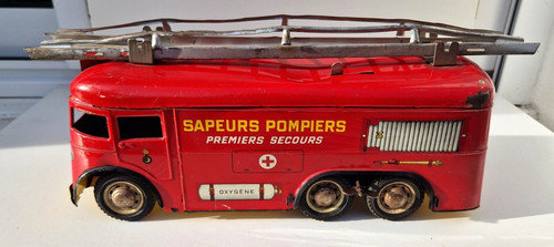 Camion pompier premier secours - camion,