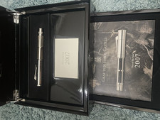 STYLO PLUME LIMITE EN BOIS