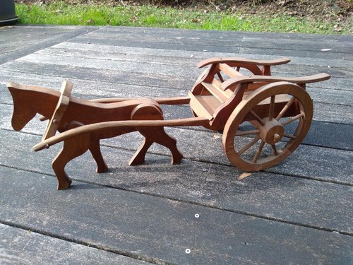 Cheval calèche bois 68 - calèche, en