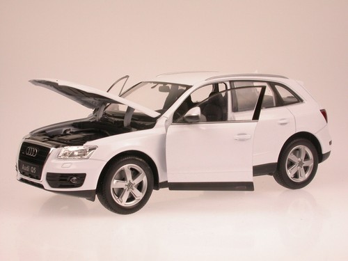 Audi blanc véhicule - blanc,