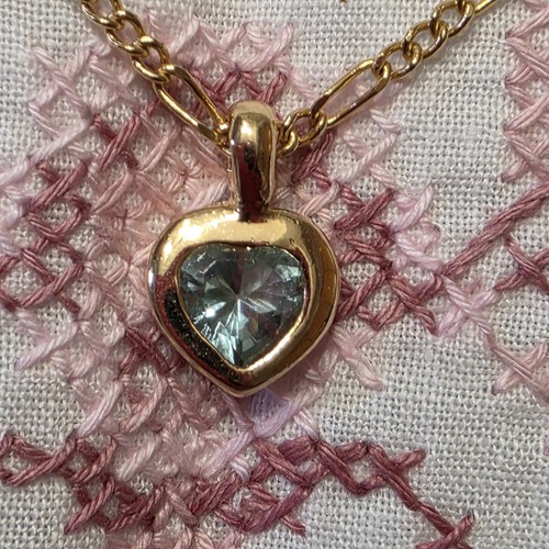 Collier pendentif cœur - cœur, en