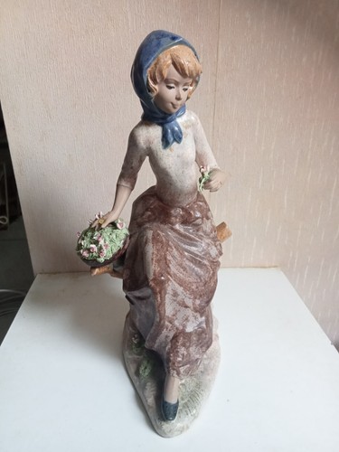 Statuette céramique - en,
