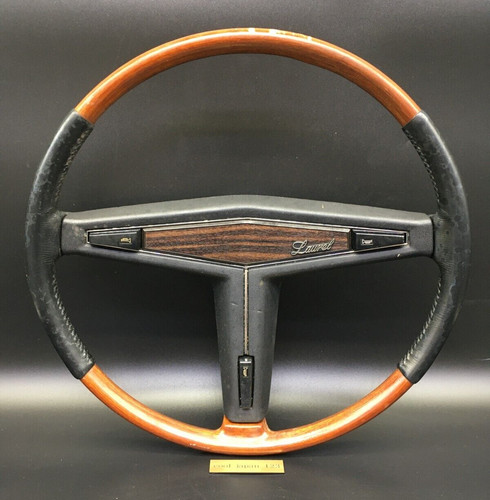 Volant origine nissan laurel - d'origine,
