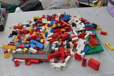 lot lego vintage espace medieval legoland voir photo 1,930 kilo