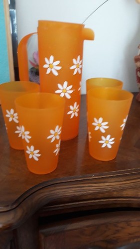 Pichet verres assortis - 4,