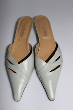 SAN MARINA Sandales Mules Pointues Cuir Gris Clair T 38 Bon état