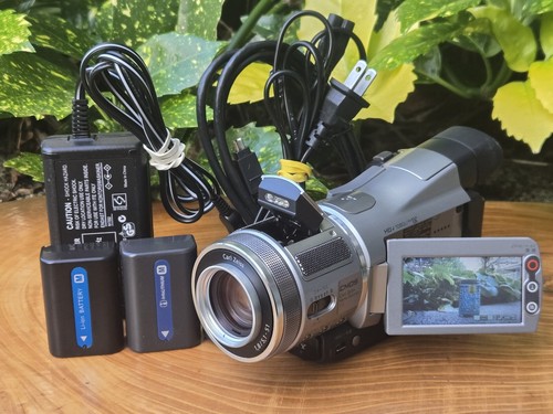 1015821 sony hdr hc1 camcorder - hdr-hc1,