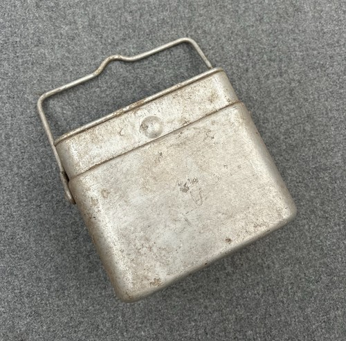 Bas gamelle modèle datée - modÈle,