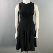 Robe Tulipe Sans Manches