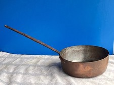 Ancienne casserole en cuivre