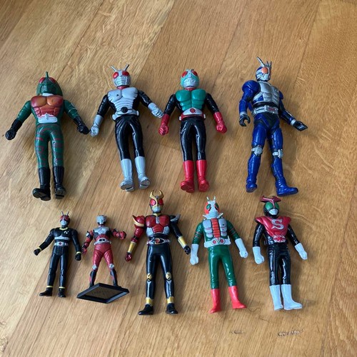 Lot figurines japonaises - 9,