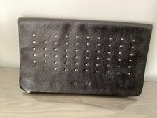 Pochette MAC DOUGLAS cuir noir très bon état 