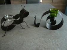 2 BOUGEOIRS EN FER -