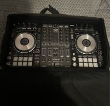 Contrôleur DJ Pioneer DDJ SX3 avec housse de protection 