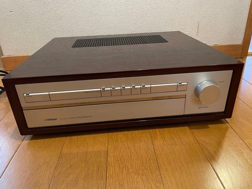 Préamplificateur stéréo