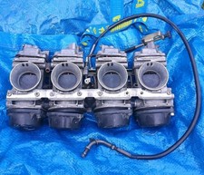 Rampe de carburateurs Mikuni – Occasion – Pour pièces