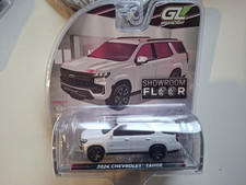 Greenlight Showroom Floor Series 7 2024 Chevrolet Tahoe  Summit White  (NG44)