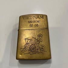 Briquet de collection Vietnam