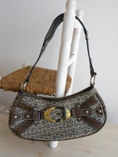 Sac baguette vintage YK2 GUESS beige siglé marron