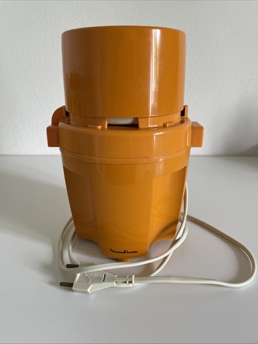 Ancien robot moulinette