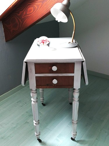 Table dite wagon a - table, abattants