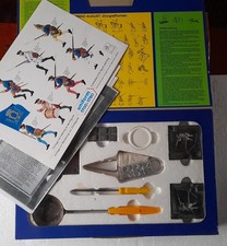 PRINCE AUGUST / BOITE DE MOULAGE  FIGURINES ETAIN