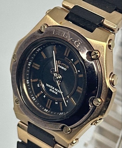 Montre solaire radiocommandée