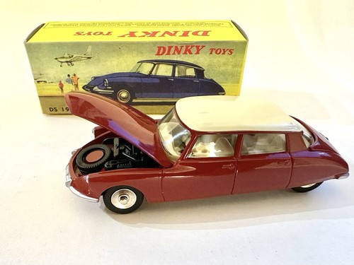 Dinky toys citroën ds 19 - dinky,