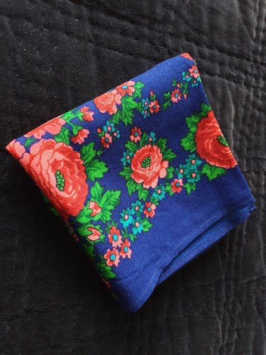 Foulard motif floral - motif,
