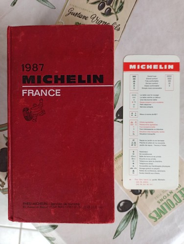 Guide rouge michelin - rouge,