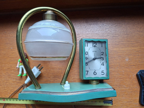 Lampe chevet avec réveil - de,