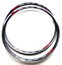 PAIRE DE JANTES VTT ALUMINIUM  RODI VR 17  26"  A PNEUS  36 TROUS NEUVE