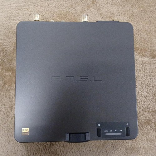 A100 amplifier dac - s.m.s.l,