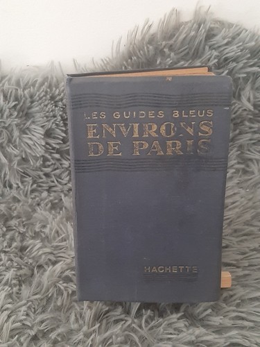Les guides bleus environs de - les,