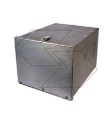 Coffre À Outils En Tôle Pour Machine Agricole Code A01876