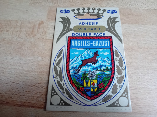 Blason adhésif métallisé