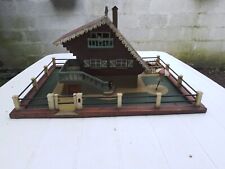 ANCIENNE MAQUETTE DE MAISON HAUTE SAVOIE EN BOIS