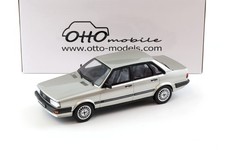 1:18 OTTO Mobile OT940 Audi 80 (B2) Quattro Limousine 1983 Zermatt Argent