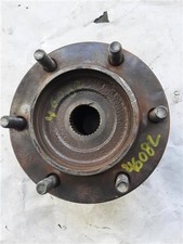 MOYEU DE ROUE AVANT DROIT - -