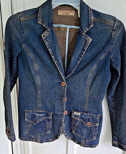 Levi strauss signature blue - strauss,