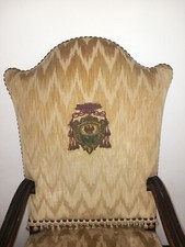 Fauteuil ancien château 