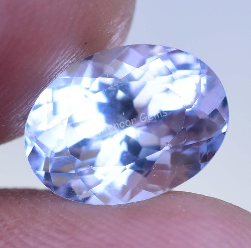 Naturel bleu - 3.70, ct