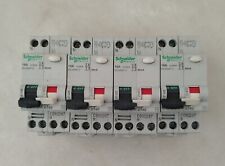 Disjoncteurs Schneider Electric DT40 C16 Réf : 21025 + différentiel Vigi DT40...