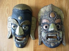 2 MASQUE BOIS RECOUVERT CUIVRE