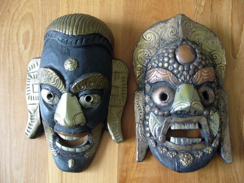 Masque bois recouvert cuivre - masque,
